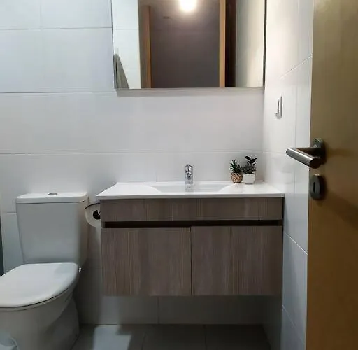 Family Friendly 3 Bedroom Apt, Ideally Located In *