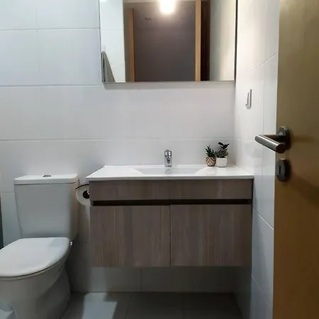 Family Friendly 3 Bedroom Apt, Ideally Located In *
