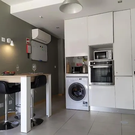 Family Friendly 3 Bedroom Apt, Ideally Located In *